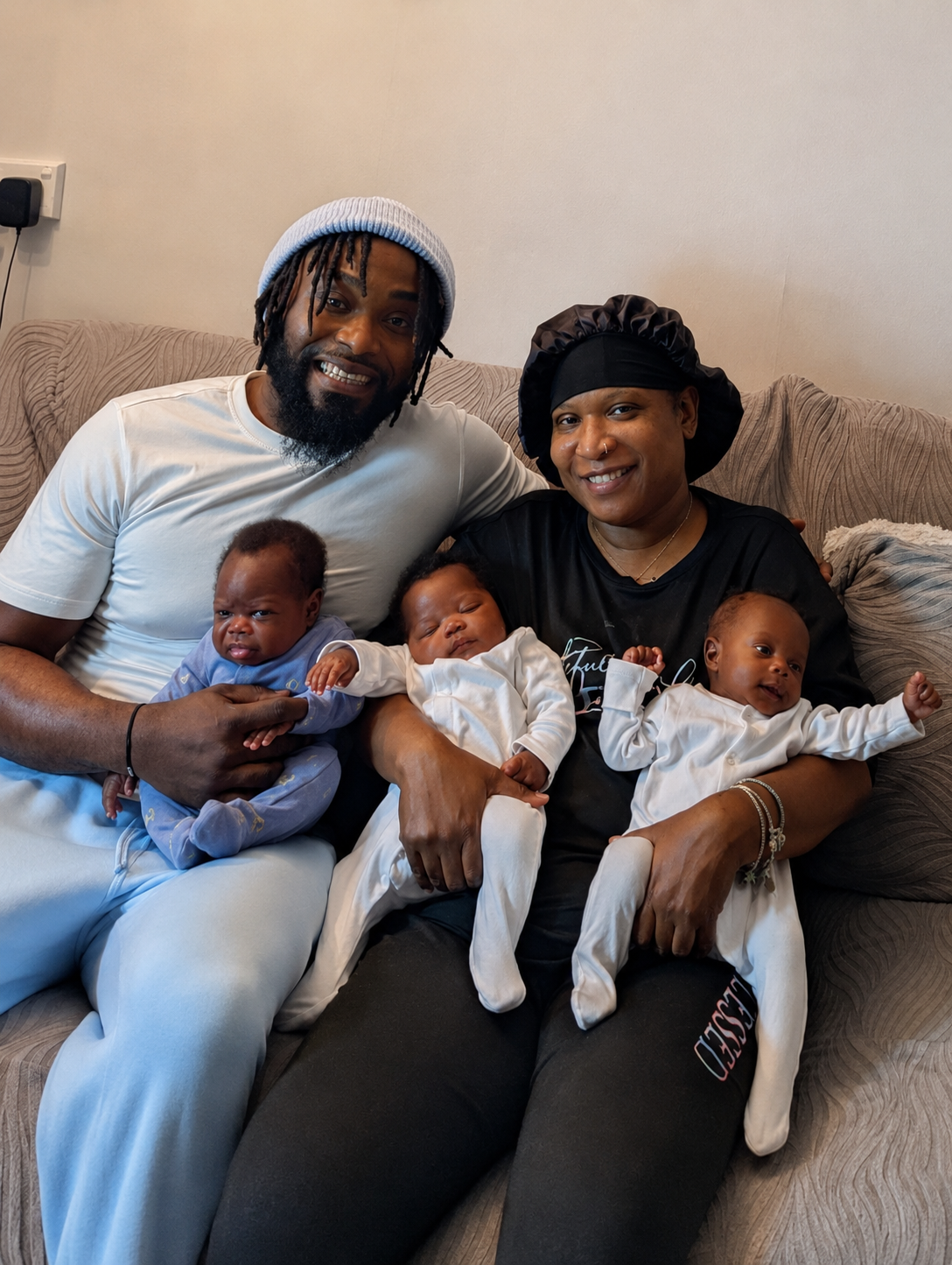JayJay, Kisha and the Jakis triplets together at home